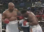 Хороший бой демонстрируют боксёры