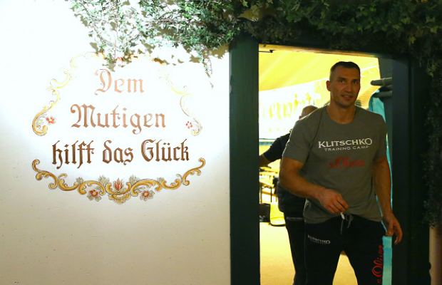 Владимир Кличко продолжает подготовку в Австрии 5
